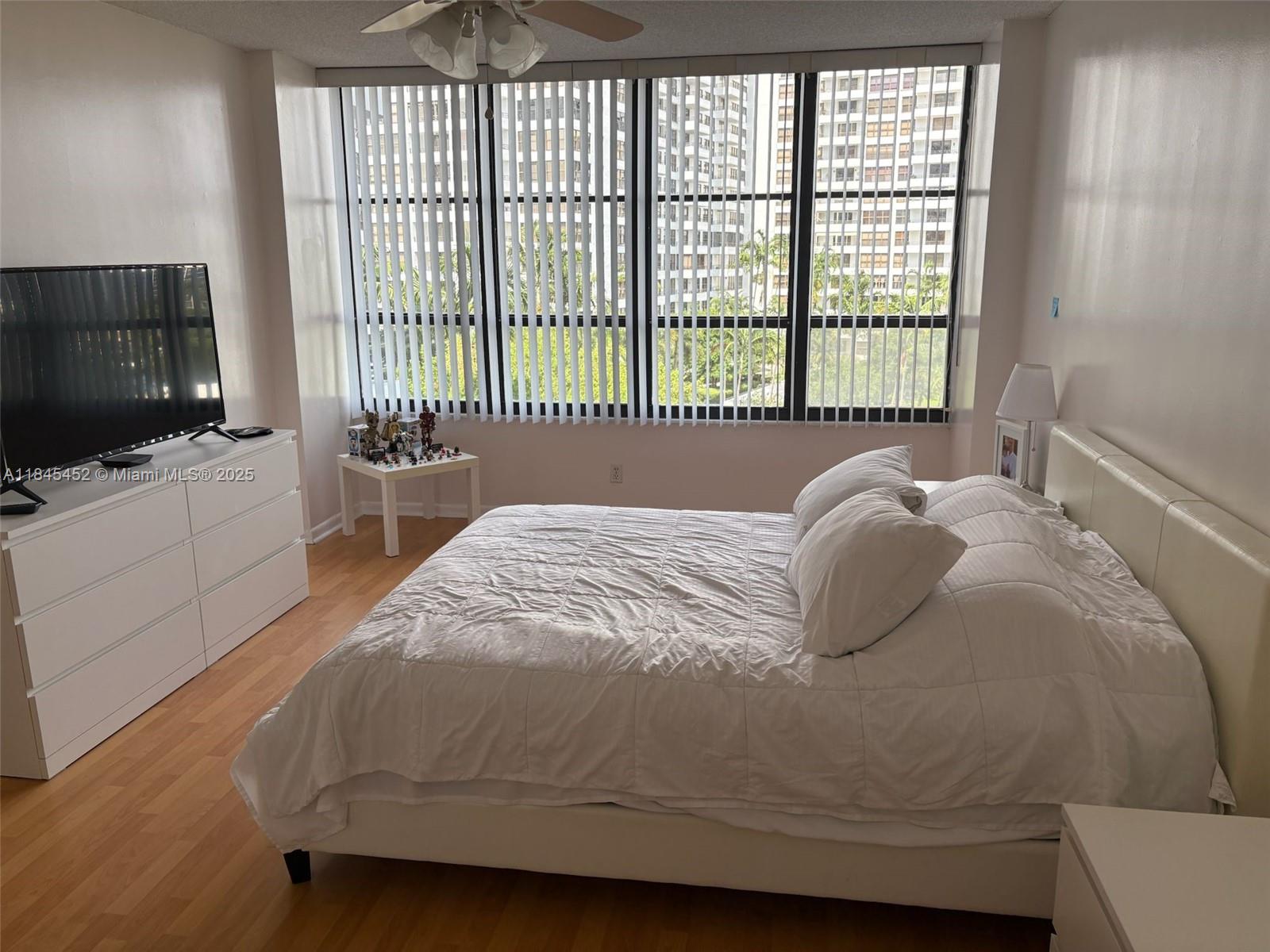 Photo of 600 Three Islands Blvd  #514, Hallandale Beach, Florida, 33009 - 
