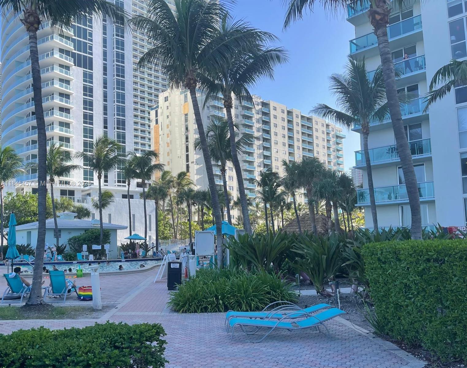 Photo of 3901 Ocean Dr  #3U, Hollywood, Florida, 33019 - 
