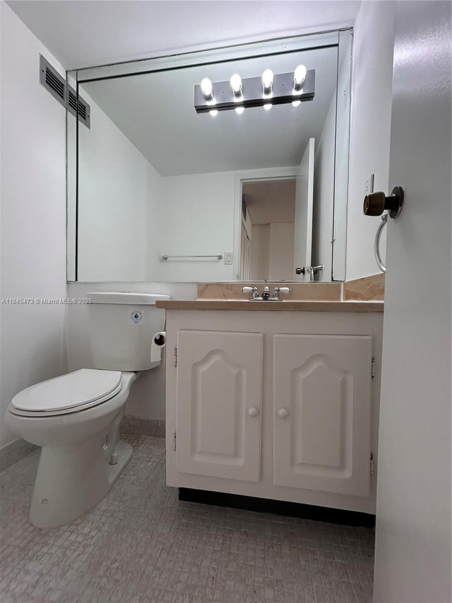 Photo of 16919 Bay Rd  #602, Sunny Isles Beach, Florida, 33160 - 
