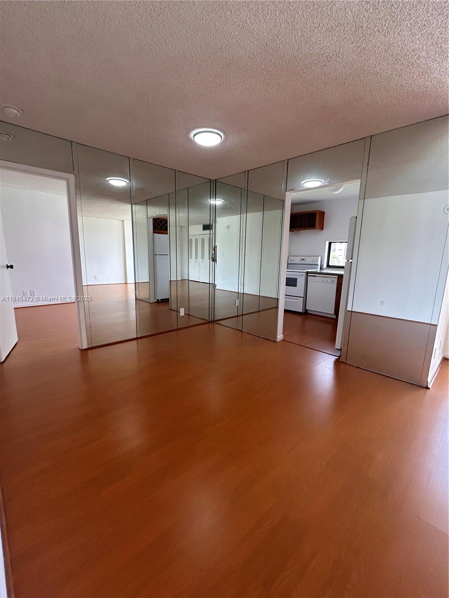 Photo of 16919 Bay Rd  #602, Sunny Isles Beach, Florida, 33160 - 