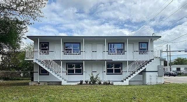 See details / 3024 sq. ft. $ 2025-07-23 0 Photo