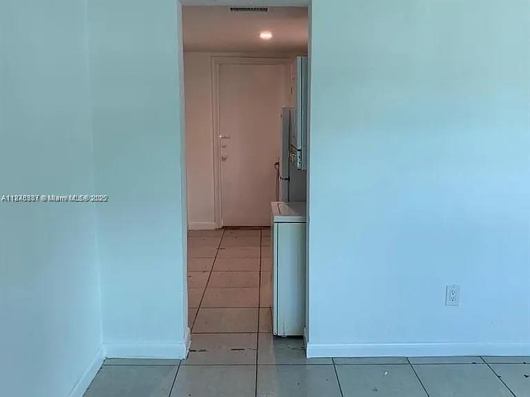 See details / 3024 sq. ft. $ 2025-07-23 0 Photo