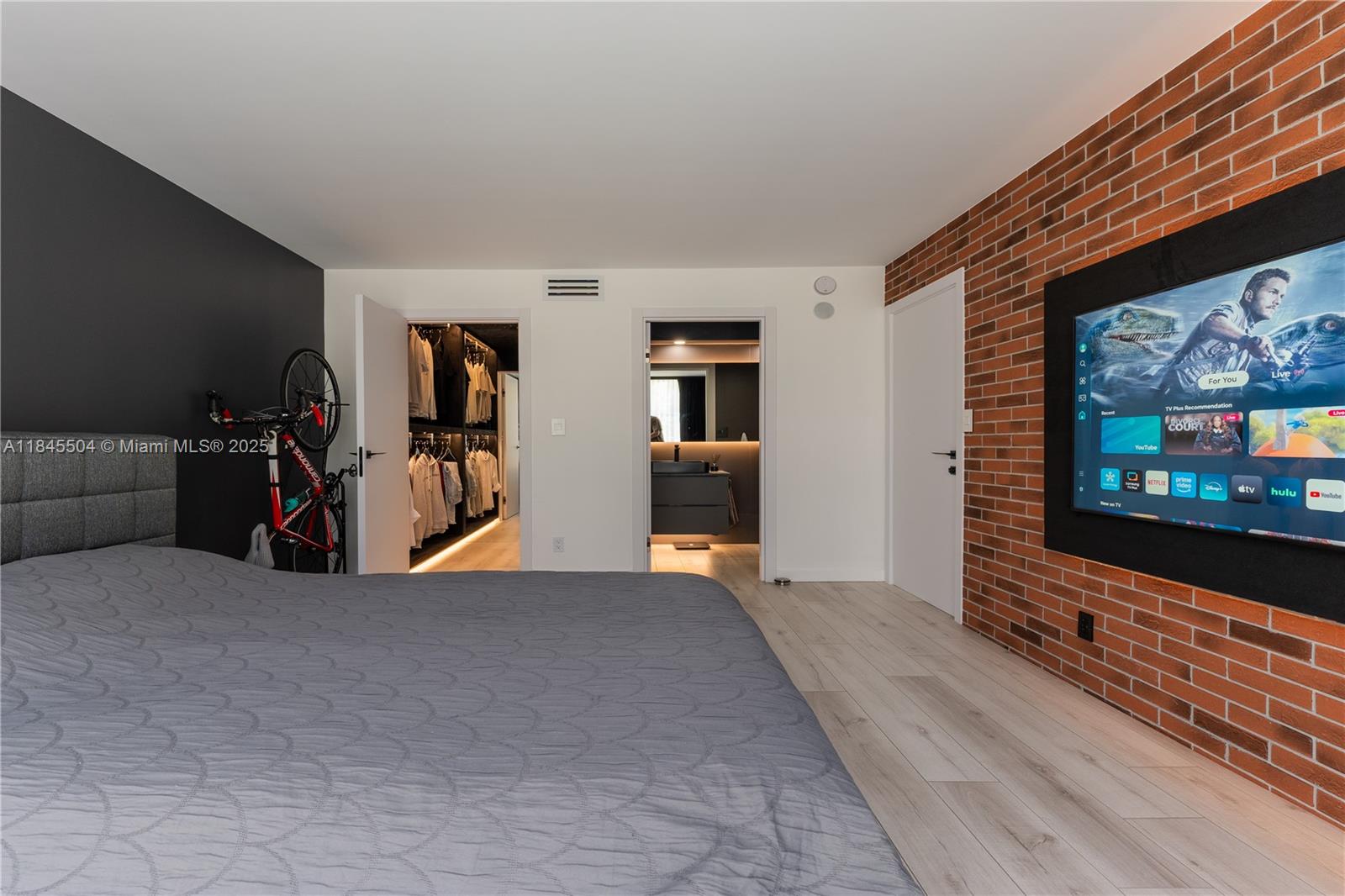 Photo of 16909 Bay Rd #206, Sunny Isles Beach, Florida, 33160 -