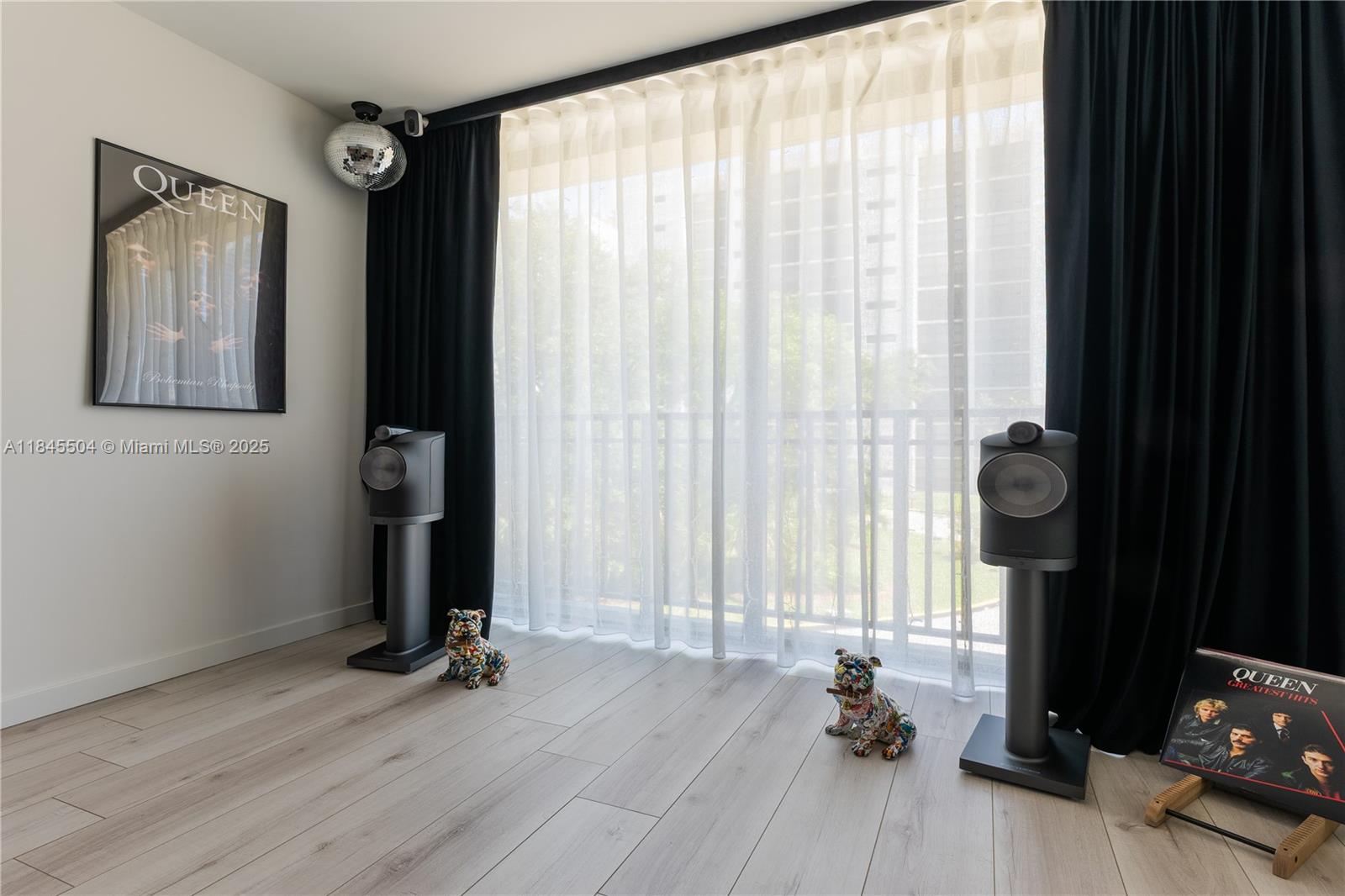 Photo of 16909 Bay Rd  #206, Sunny Isles Beach, Florida, 33160 - 