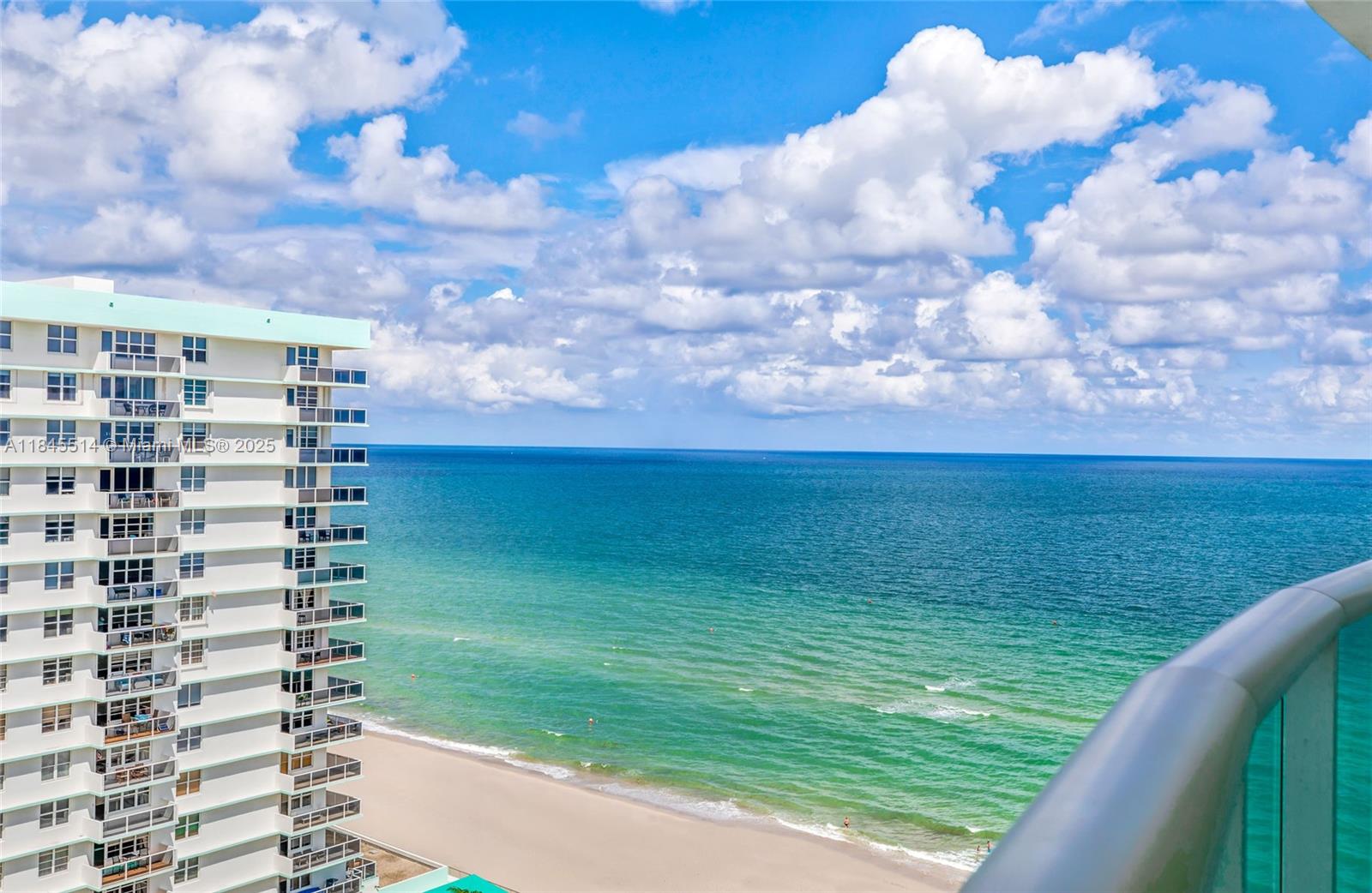 Photo of 3801 Ocean Dr  #15C, Hollywood, Florida, 33019 - 