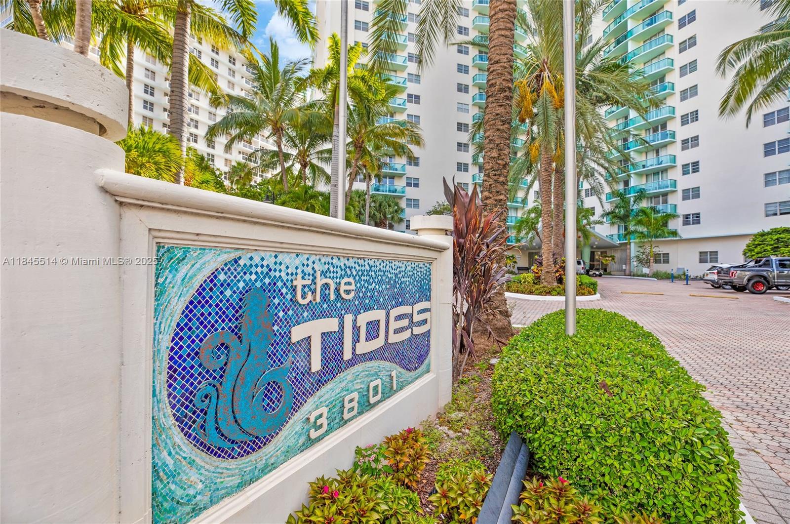 Photo of 3801 Ocean Dr  #15C, Hollywood, Florida, 33019 - 