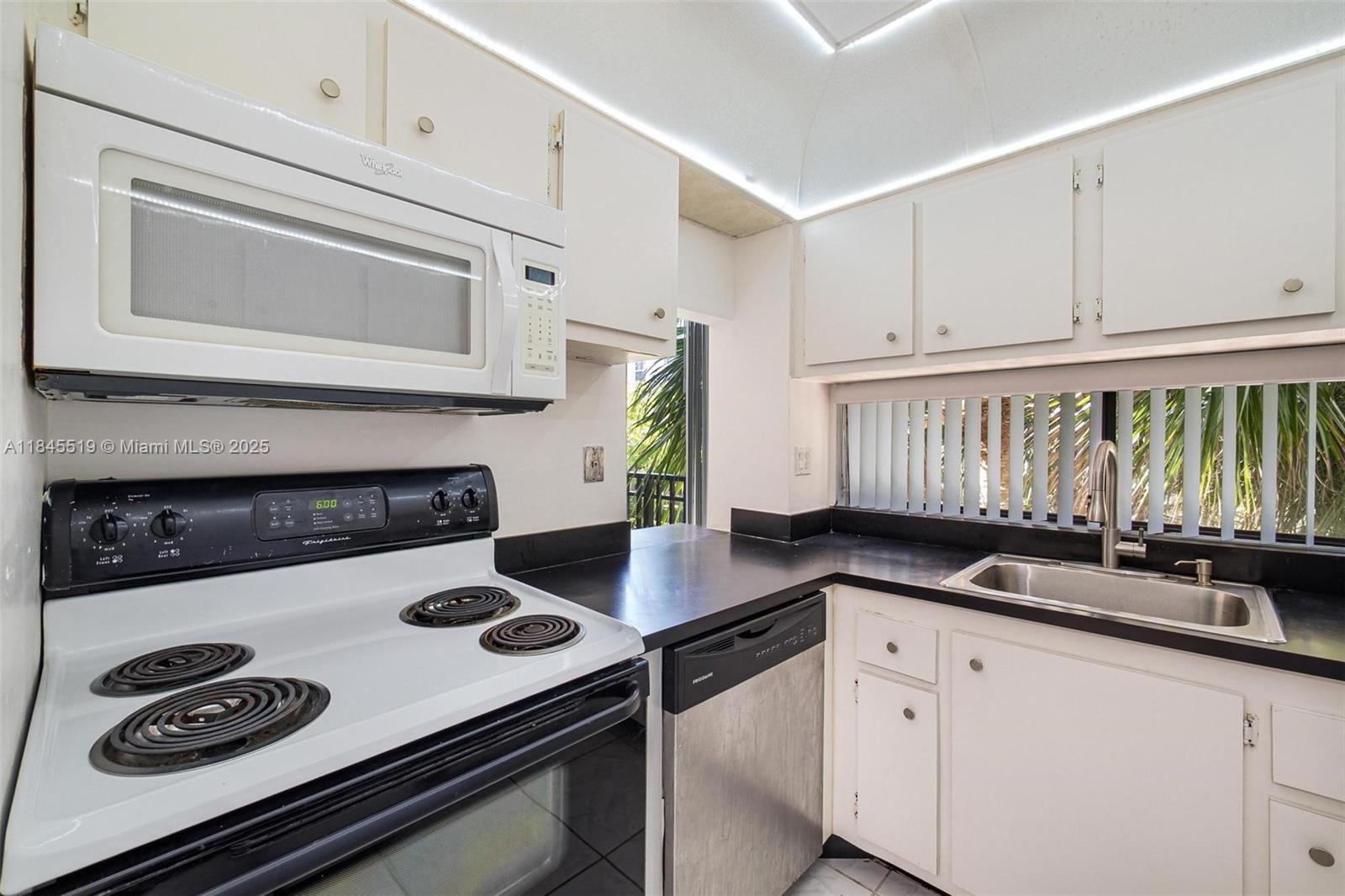 Photo of 16909 Bay Rd  #305, Sunny Isles Beach, Florida, 33160 - 