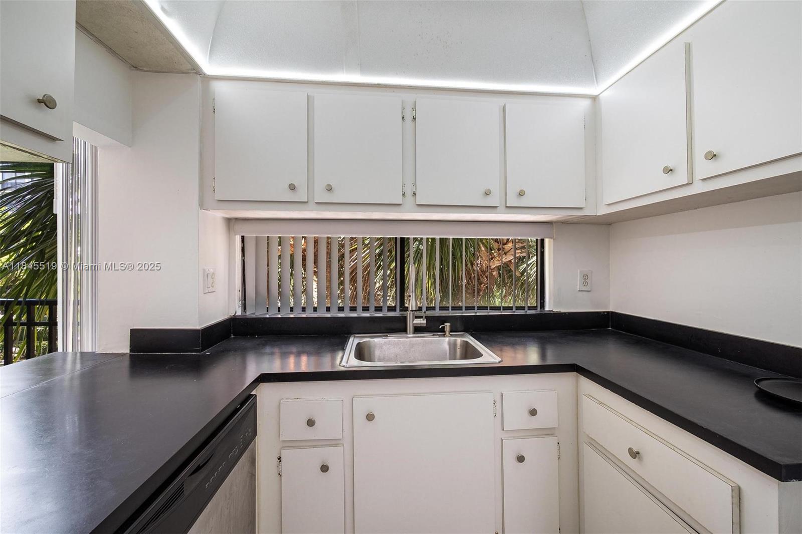 Photo of 16909 Bay Rd  #305, Sunny Isles Beach, Florida, 33160 - 
