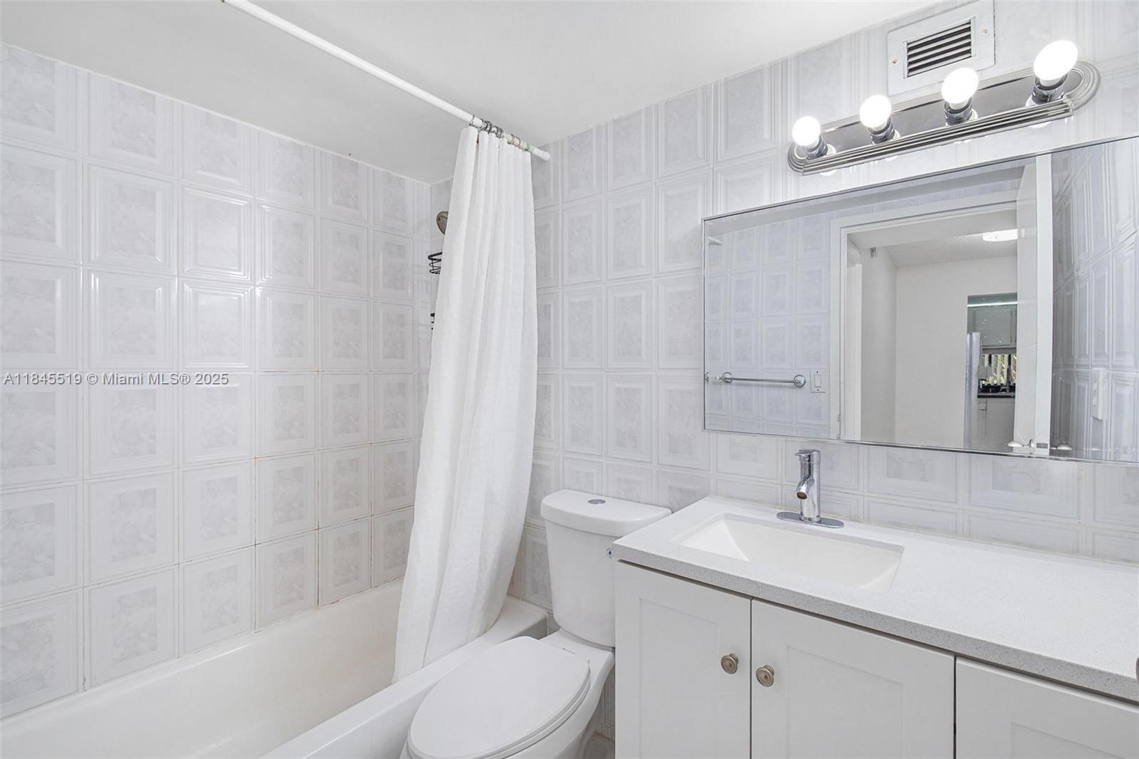 Photo of 16909 Bay Rd  #305, Sunny Isles Beach, Florida, 33160 - 
