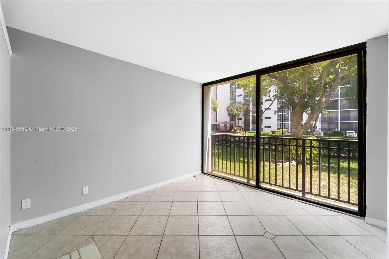 Photo of 16919 Bay Rd #115, Sunny Isles Beach, Florida, 33160 -