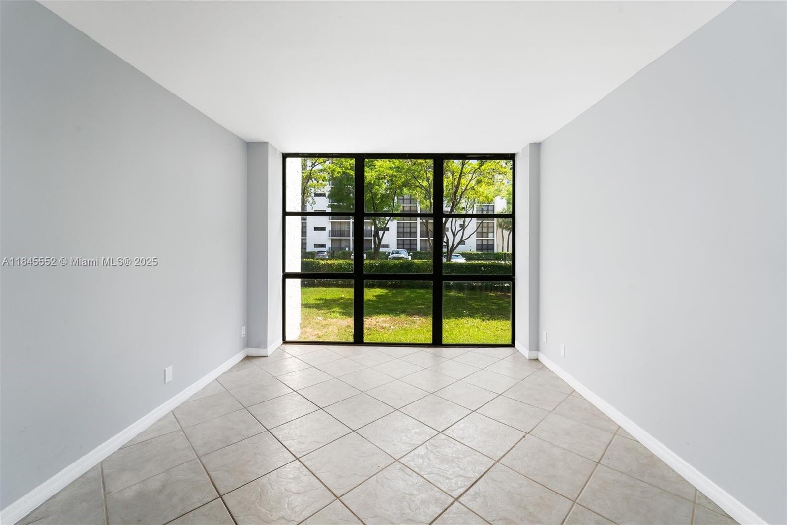 Photo of 16919 Bay Rd #115, Sunny Isles Beach, Florida, 33160 -