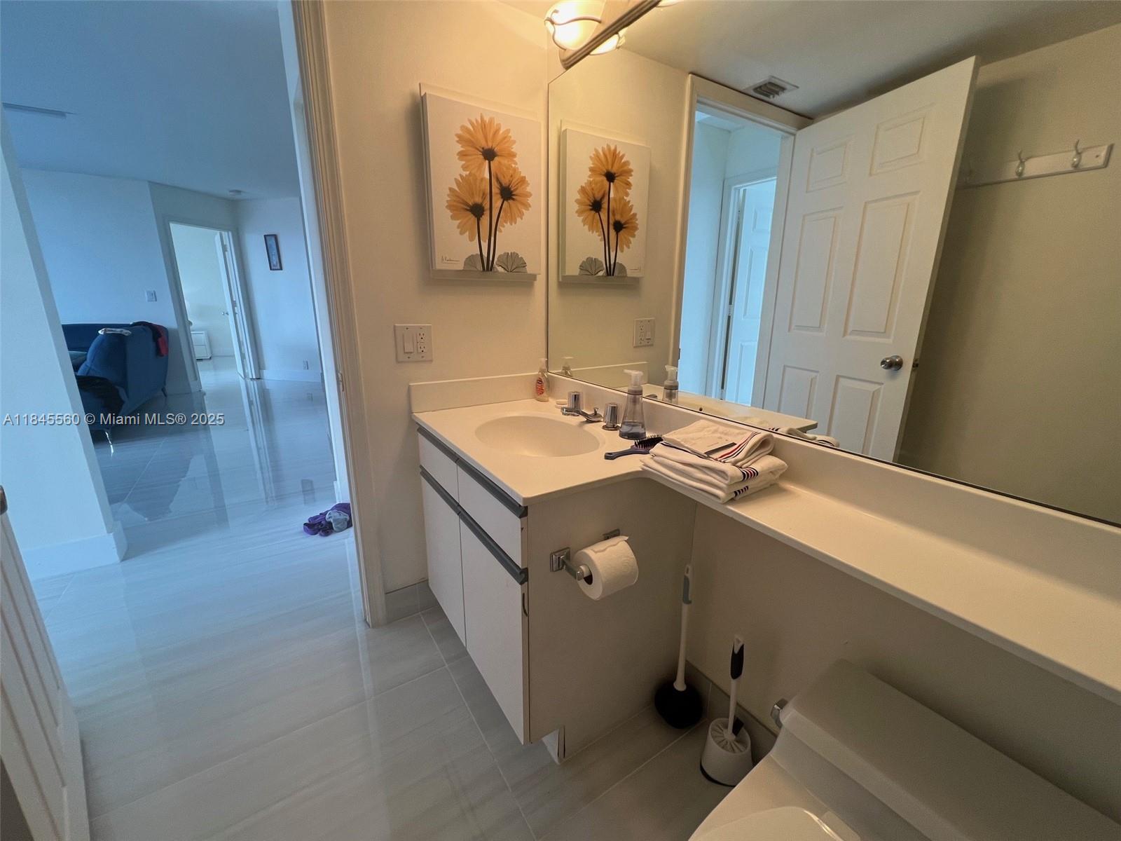 Photo of 3530 Mystic Pointe Dr  #1903, Aventura, Florida, 33180 - 