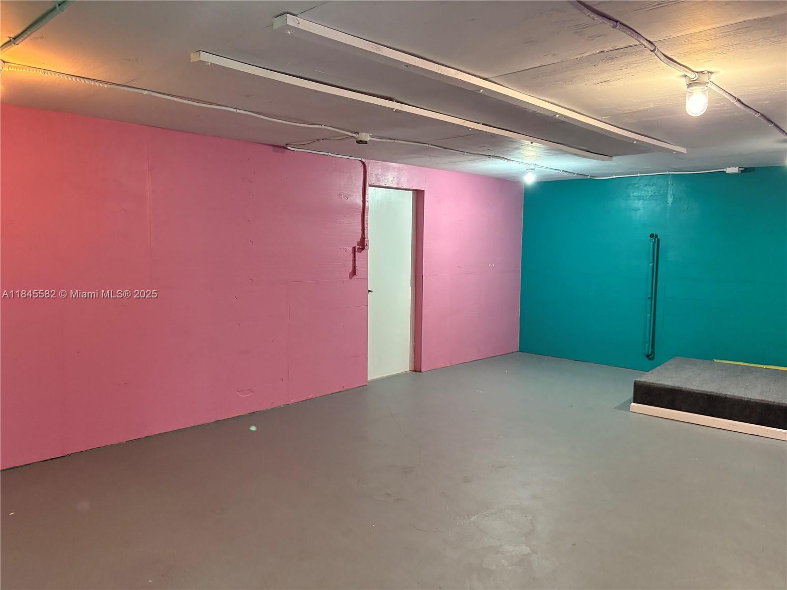 See details / sq. ft. $ 2025-07-23 0 Photo