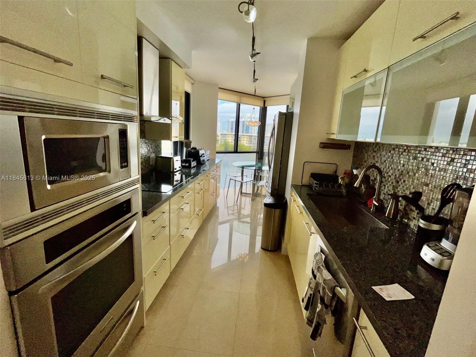 See details 610 2 / 2 1300 sq. ft. $ 2025-07-23 0 Photo