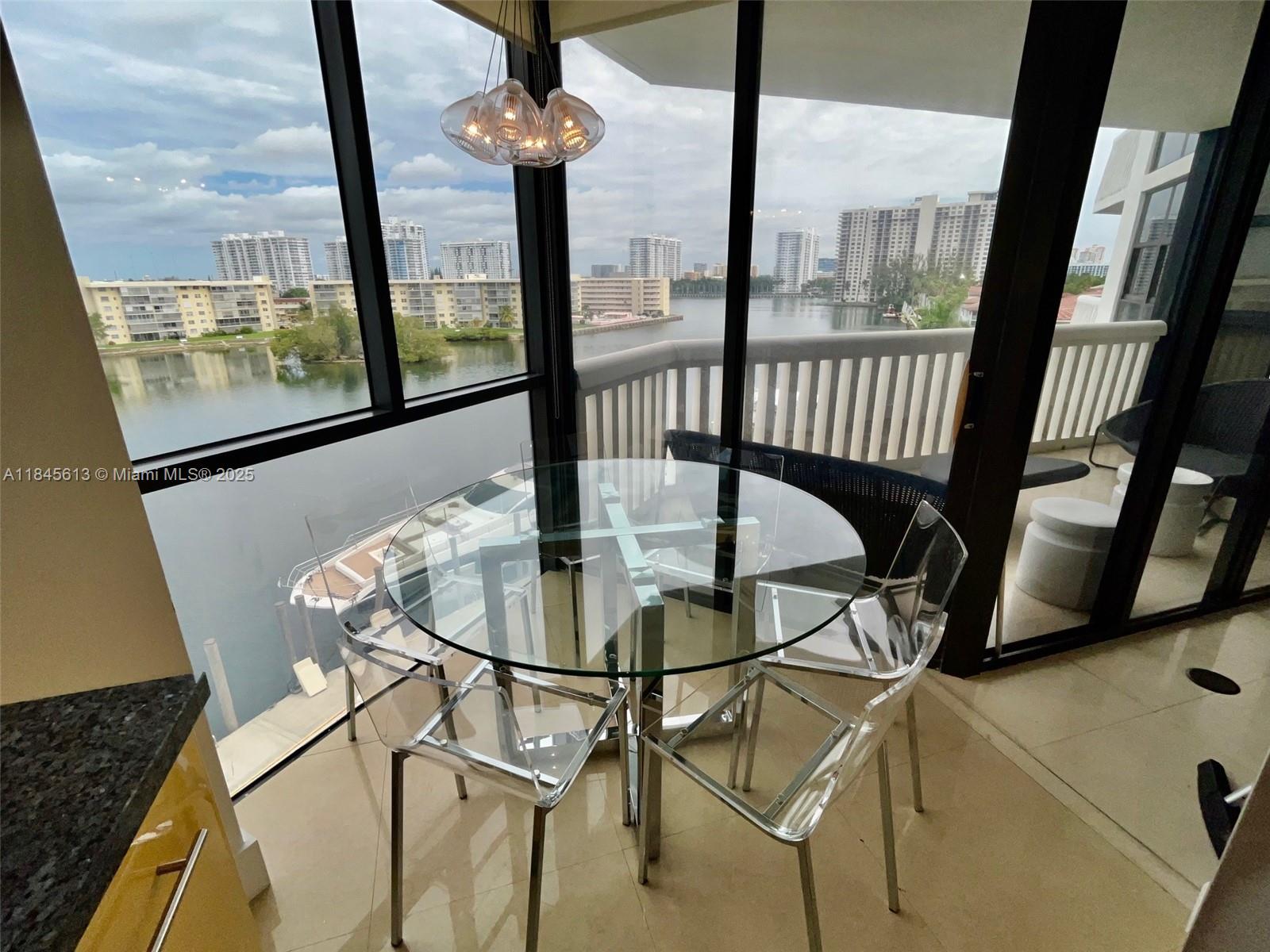See details 610 2 / 2 1300 sq. ft. $ 2025-07-23 0 Photo