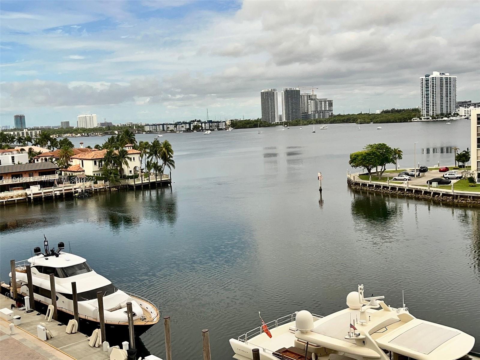 See details 610 2 / 2 1300 sq. ft. $ 2025-07-23 0 Photo