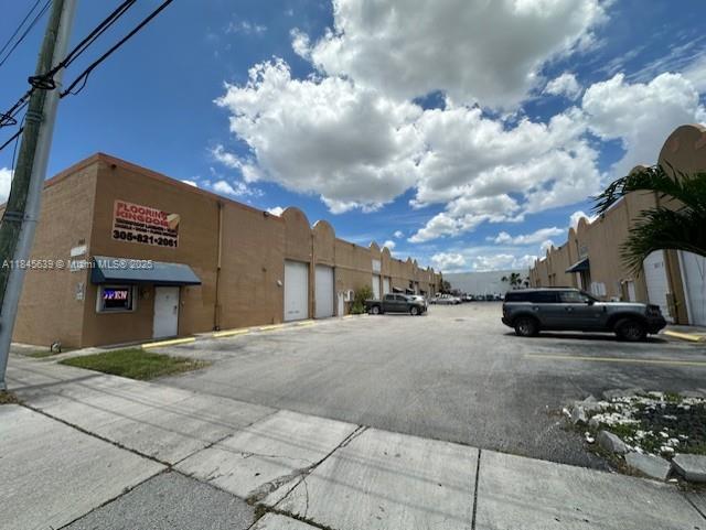 See details 4 / sq. ft. $ 2025-07-23 0 Photo