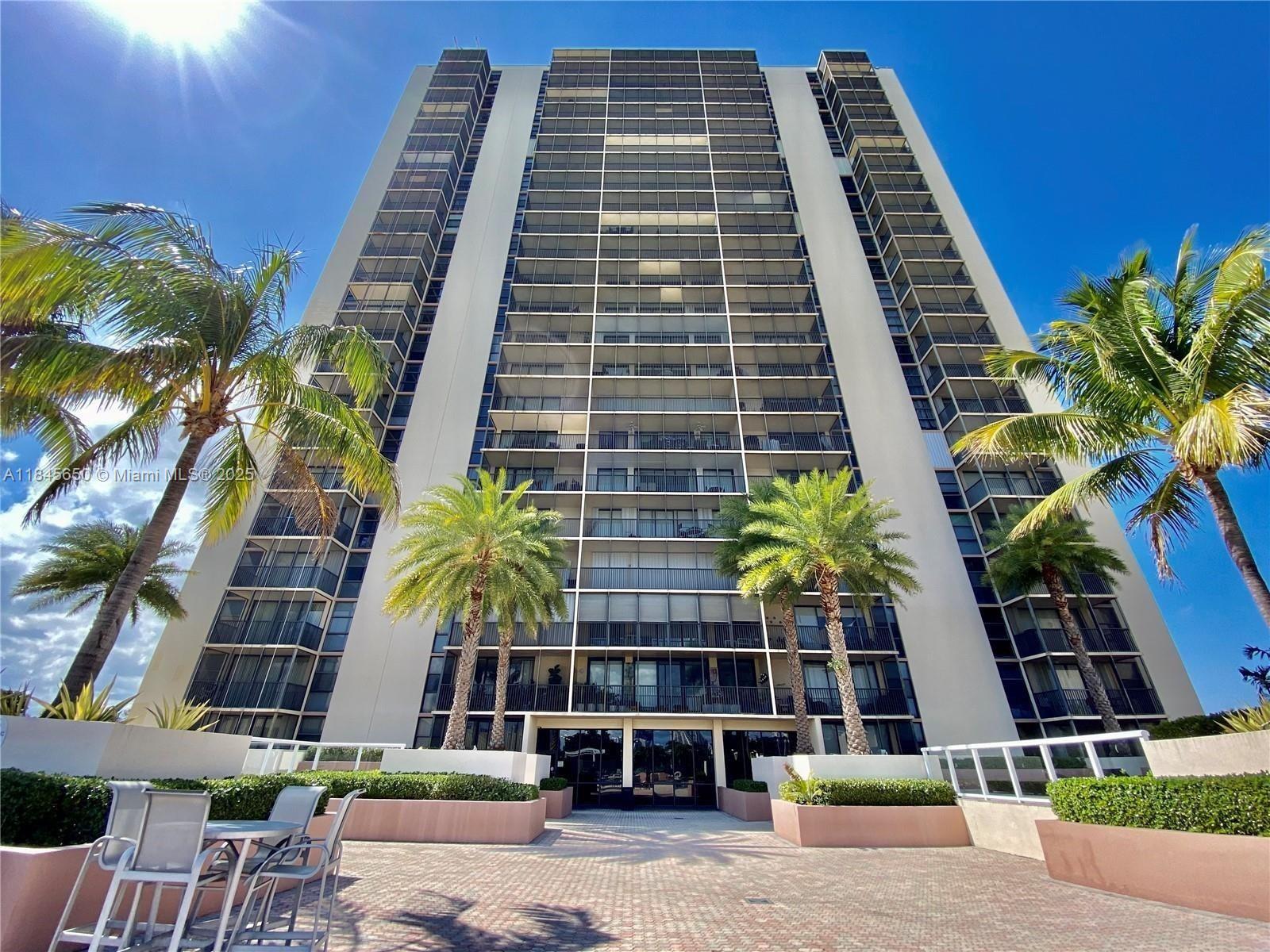 Photo of 20335 Country Club Dr #206, Aventura, Florida, 33180 -