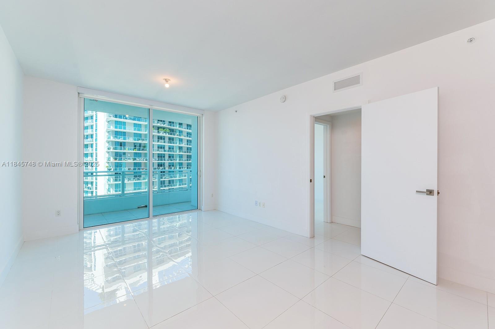 Photo of 1080 Brickell Ave  #3207, Miami, Florida, 33131 - 