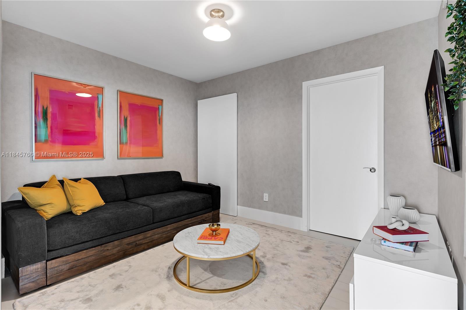 See details 1501 3 / 3 2065 sq. ft. $ 2025-07-23 0 Photo