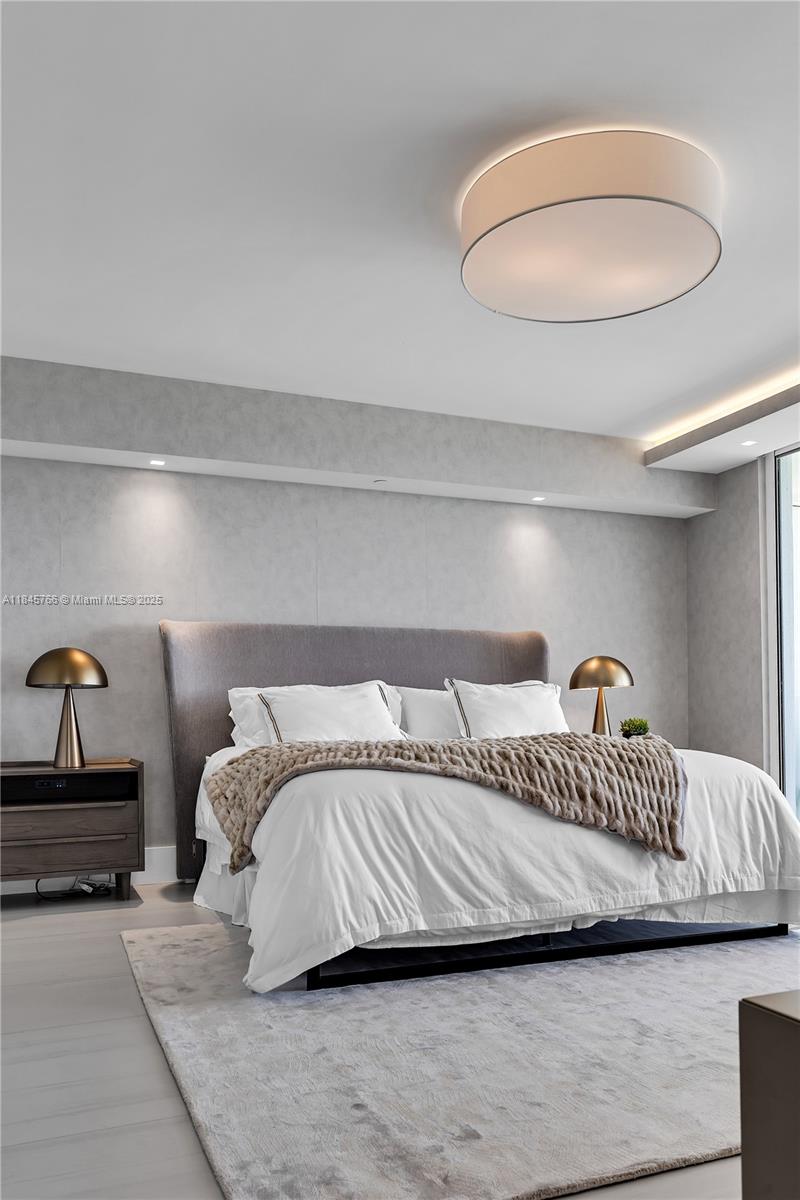 See details 1501 3 / 3 2065 sq. ft. $ 2025-07-23 0 Photo