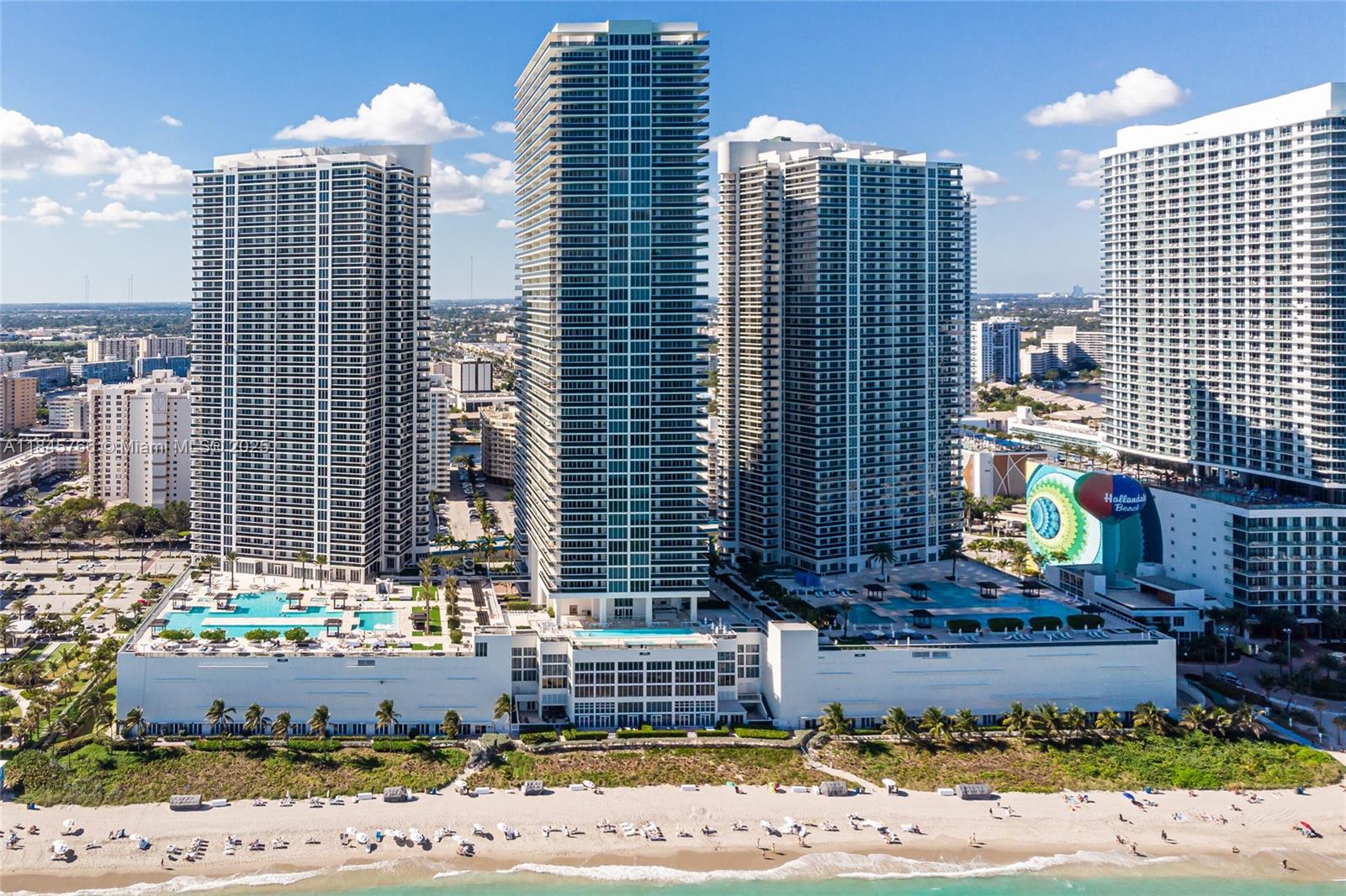 See details 1501 3 / 3 2065 sq. ft. $ 2025-07-23 0 Photo