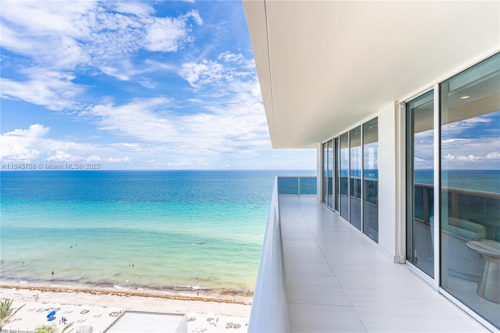 See details 1501 3 / 3 2065 sq. ft. $ 2025-07-23 0 Photo