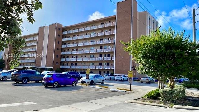 Photo of 301 14th Ave #206, Hallandale Beach, Florida, 33009 -