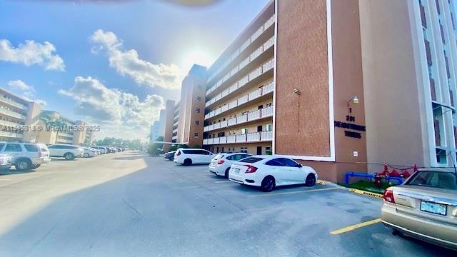 Photo of 301 14th Ave #206, Hallandale Beach, Florida, 33009 -