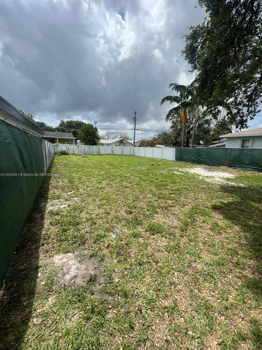 See details / sq. ft. $ 2025-07-23 0 Photo