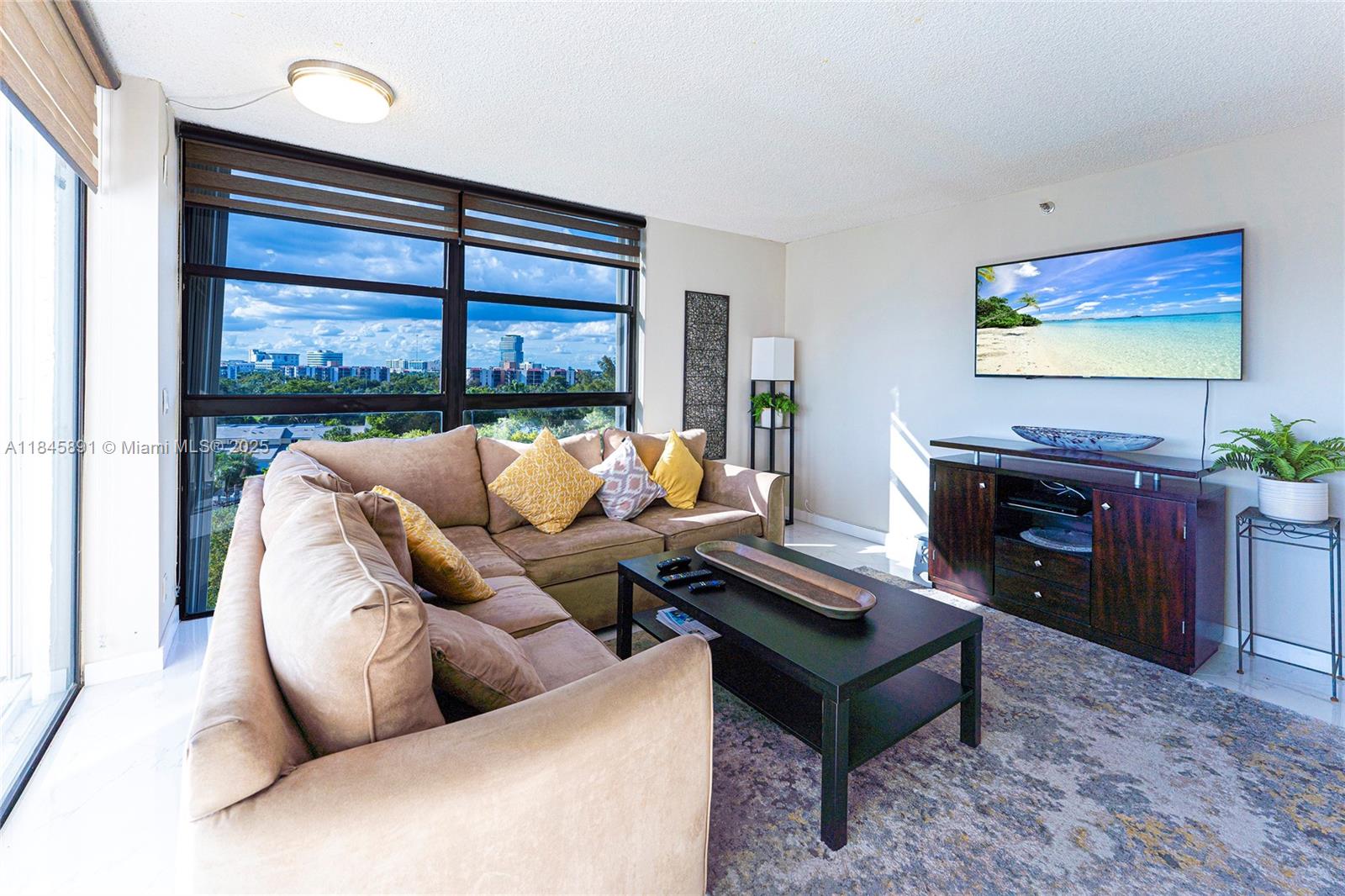 Photo of 20225 34th Ct #818, Aventura, Florida, 33180 -