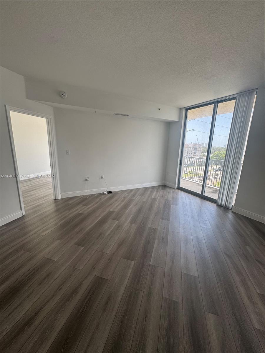 Photo of 140 Dixie Hwy  #429, Hollywood, Florida, 33020 - 