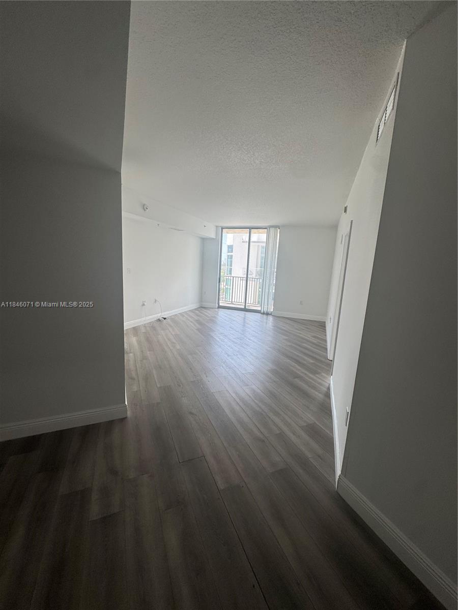Photo of 140 Dixie Hwy  #429, Hollywood, Florida, 33020 - 
