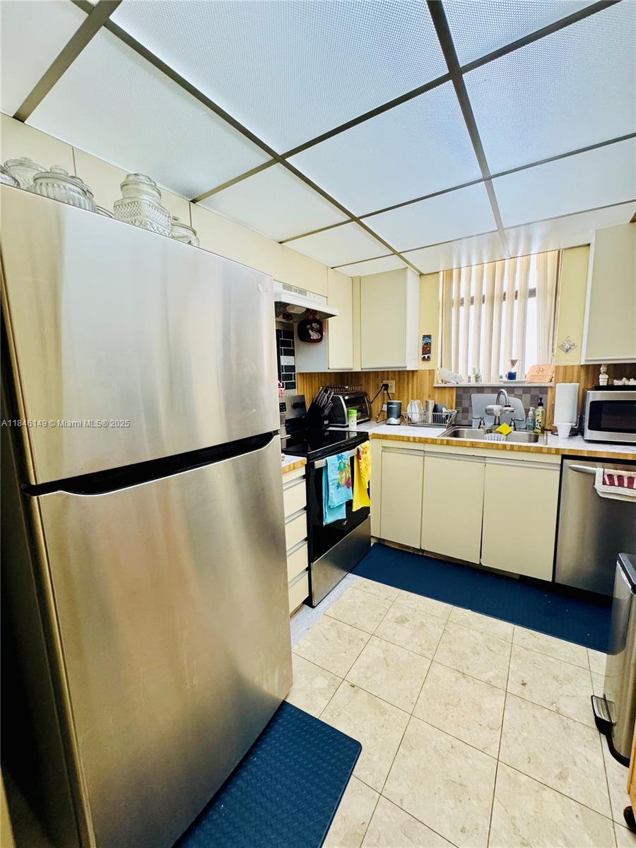 Photo of 18181 31st Ct  #PH03, Aventura, Florida, 33160 - 