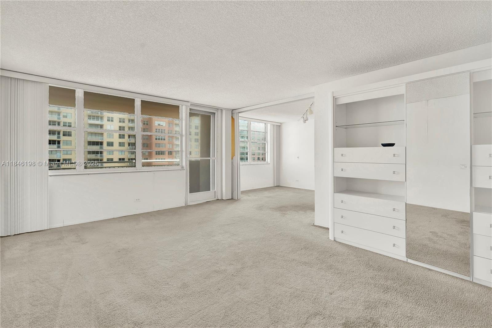 See details 1709 2 / 2 1087 sq. ft. $ 2025-07-24 0 Photo