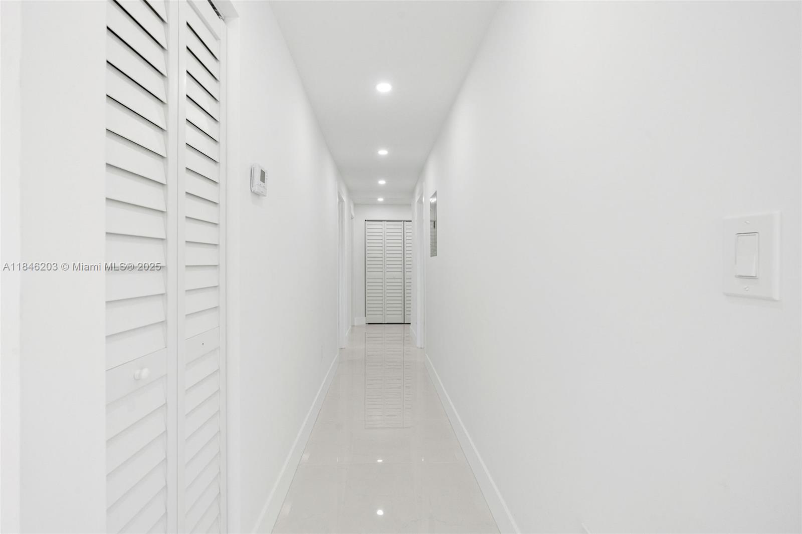 See details / 1340 sq. ft. $ 2025-07-24 0 Photo