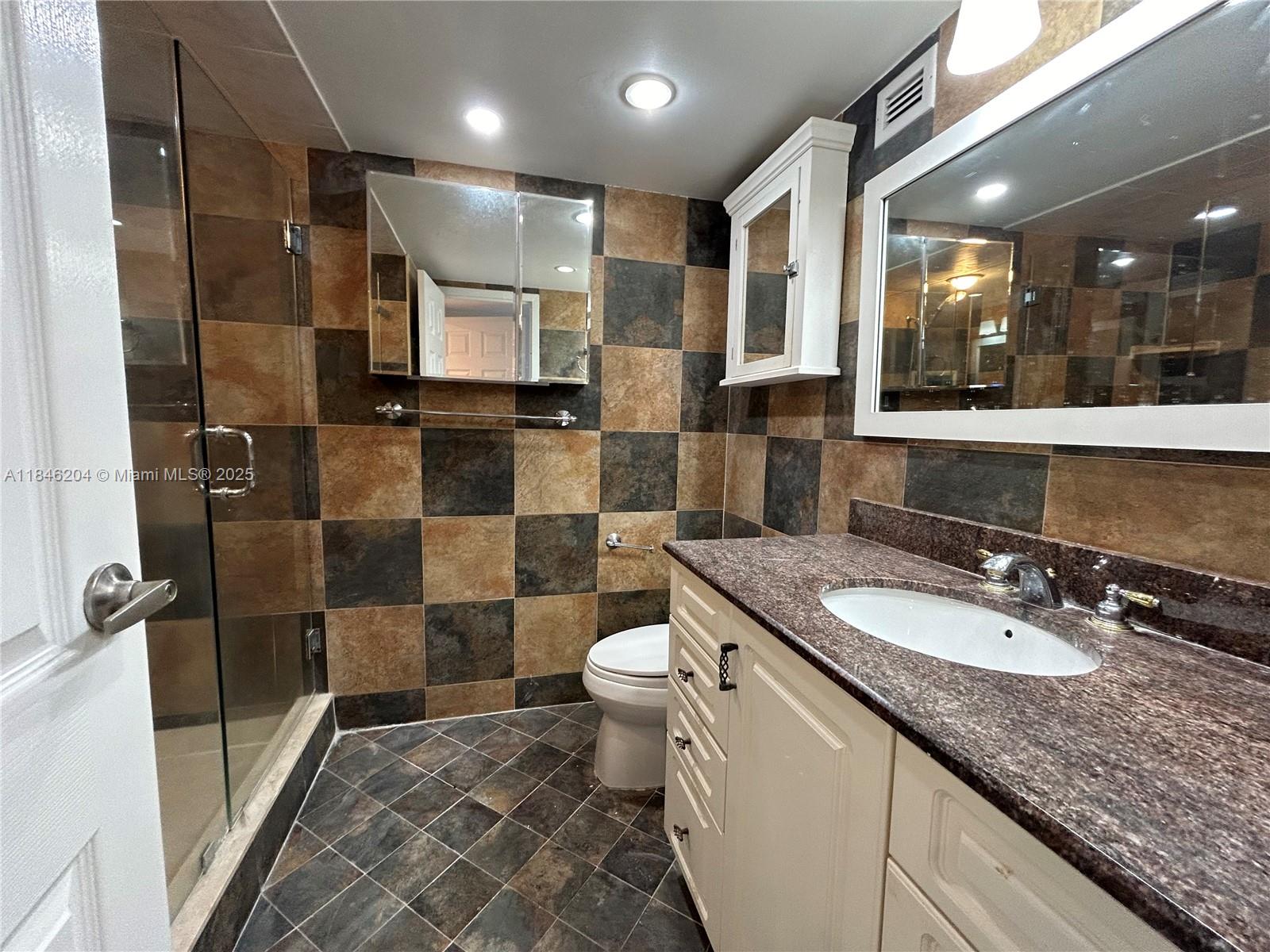 Photo of 2017 Ocean Dr  #1405, Hallandale Beach, Florida, 33009 - 