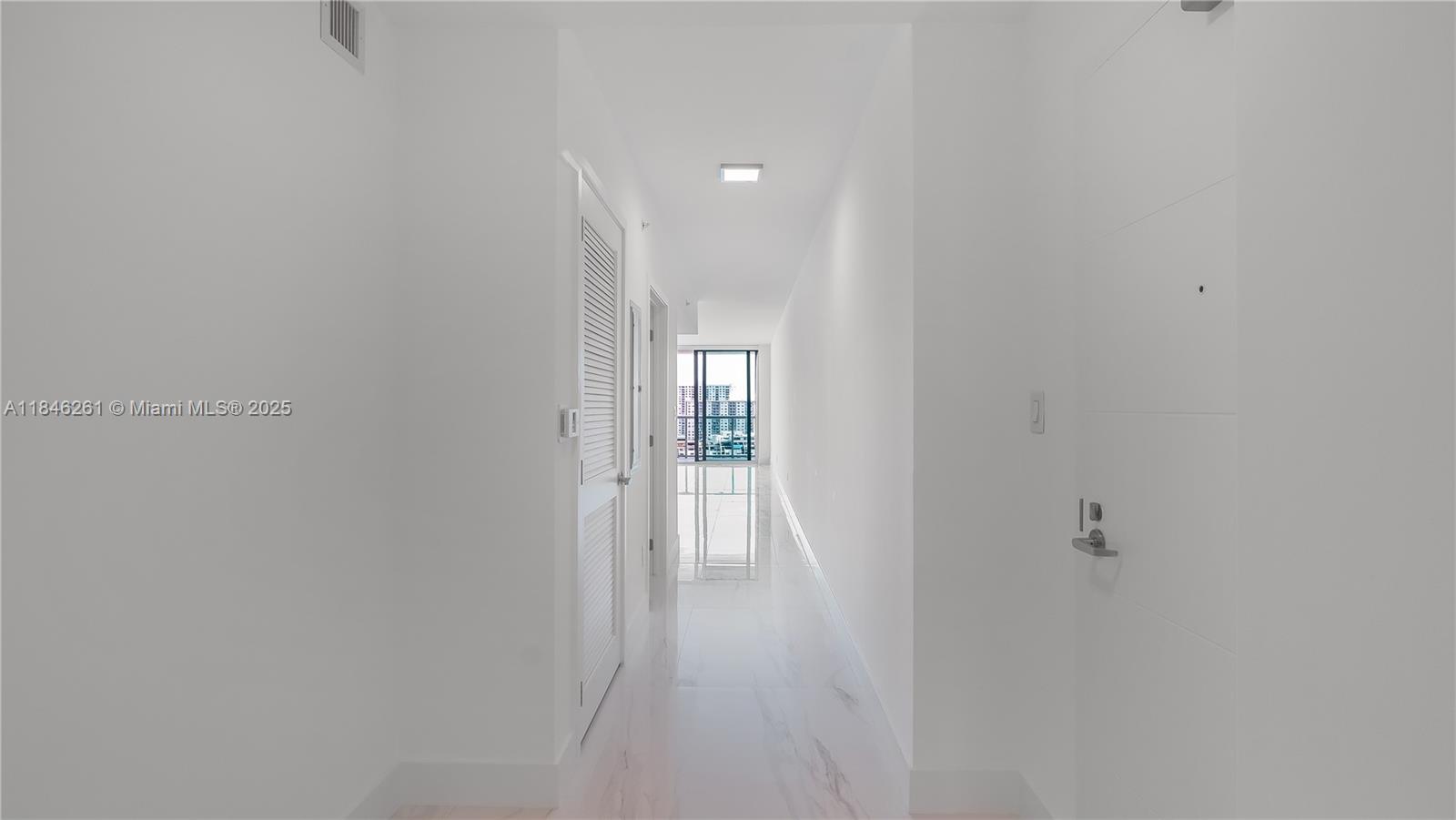 Photo of 400 Sunny Isles Blvd  #1418, Sunny Isles Beach, Florida, 33160 - 