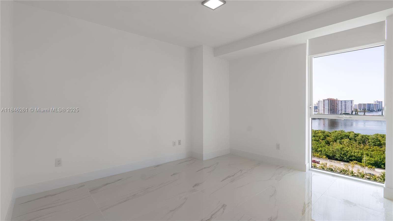 Photo of 400 Sunny Isles Blvd  #1418, Sunny Isles Beach, Florida, 33160 - 