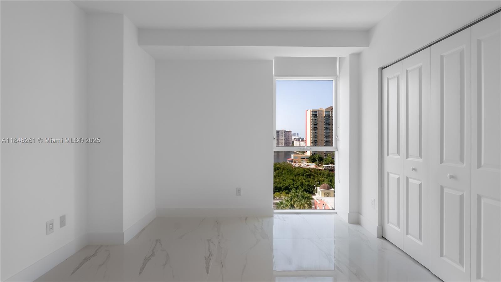 Photo of 400 Sunny Isles Blvd  #1418, Sunny Isles Beach, Florida, 33160 - 