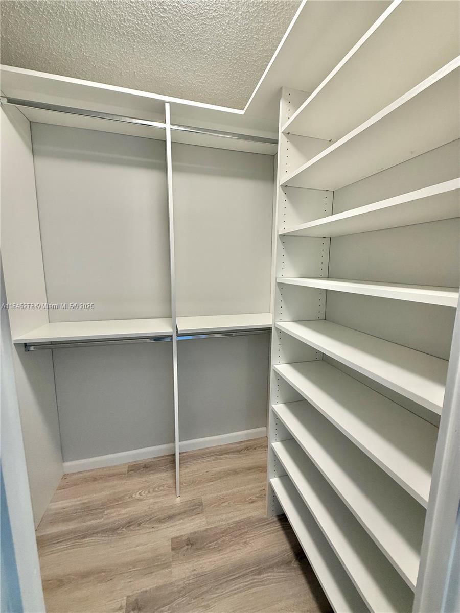 Photo of 1600 Ocean Dr  #7B, Hollywood, Florida, 33019 - Huge Primary closet