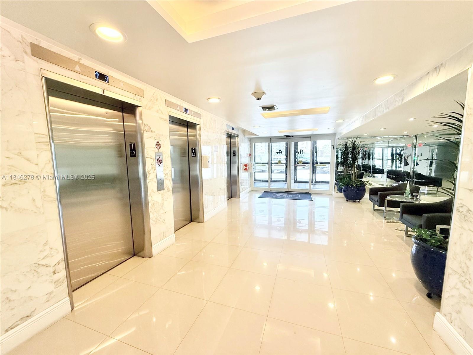 Photo of 1600 Ocean Dr  #7B, Hollywood, Florida, 33019 - Lobby for Residents
