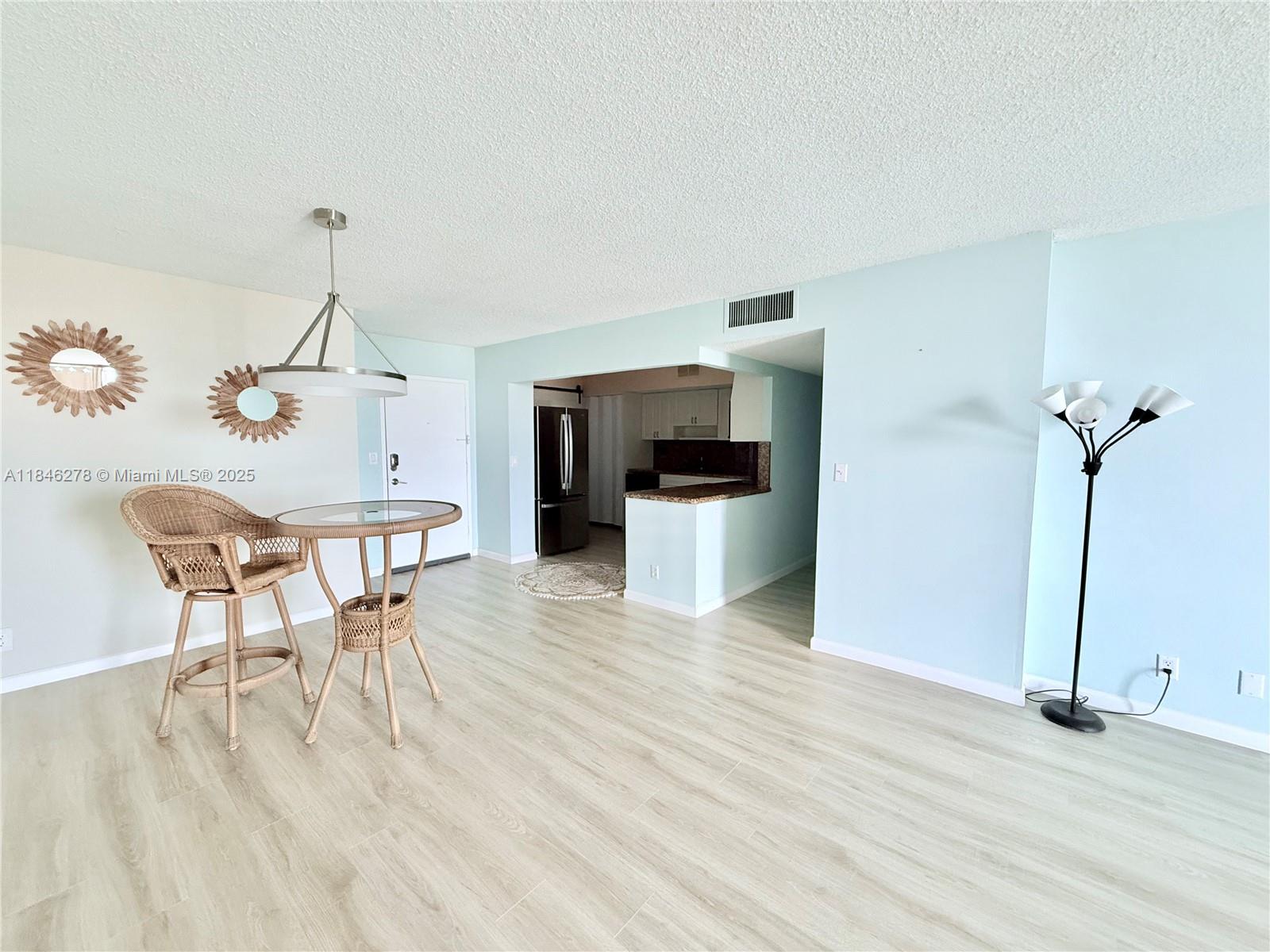 Photo of 1600 Ocean Dr  #7B, Hollywood, Florida, 33019 - 