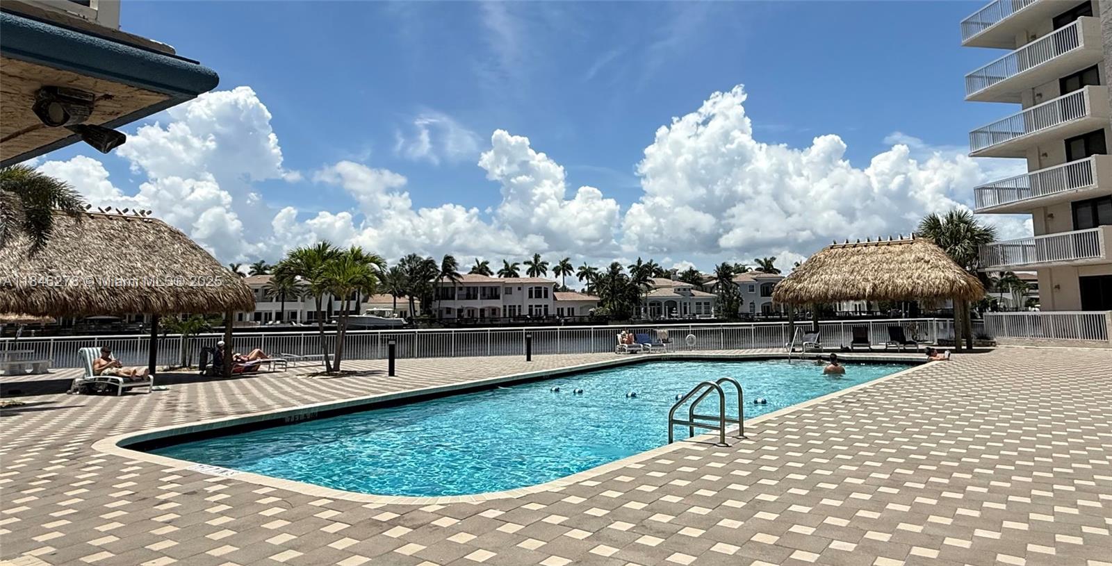 Photo of 1600 Ocean Dr  #7B, Hollywood, Florida, 33019 - Sits right on the intracoastal