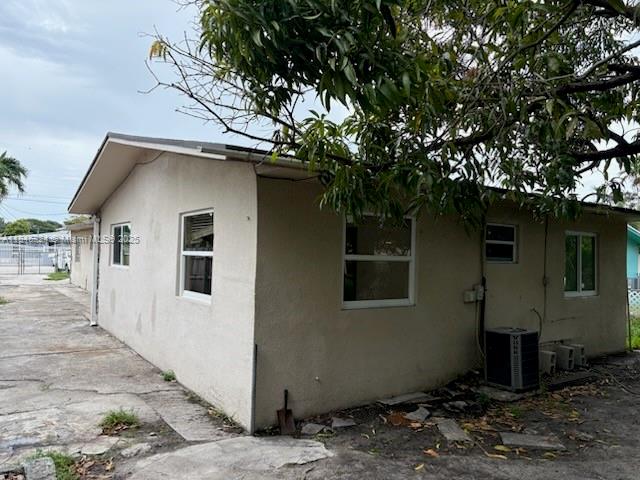 See details / 2015 sq. ft. $ 2025-07-24 0 Photo