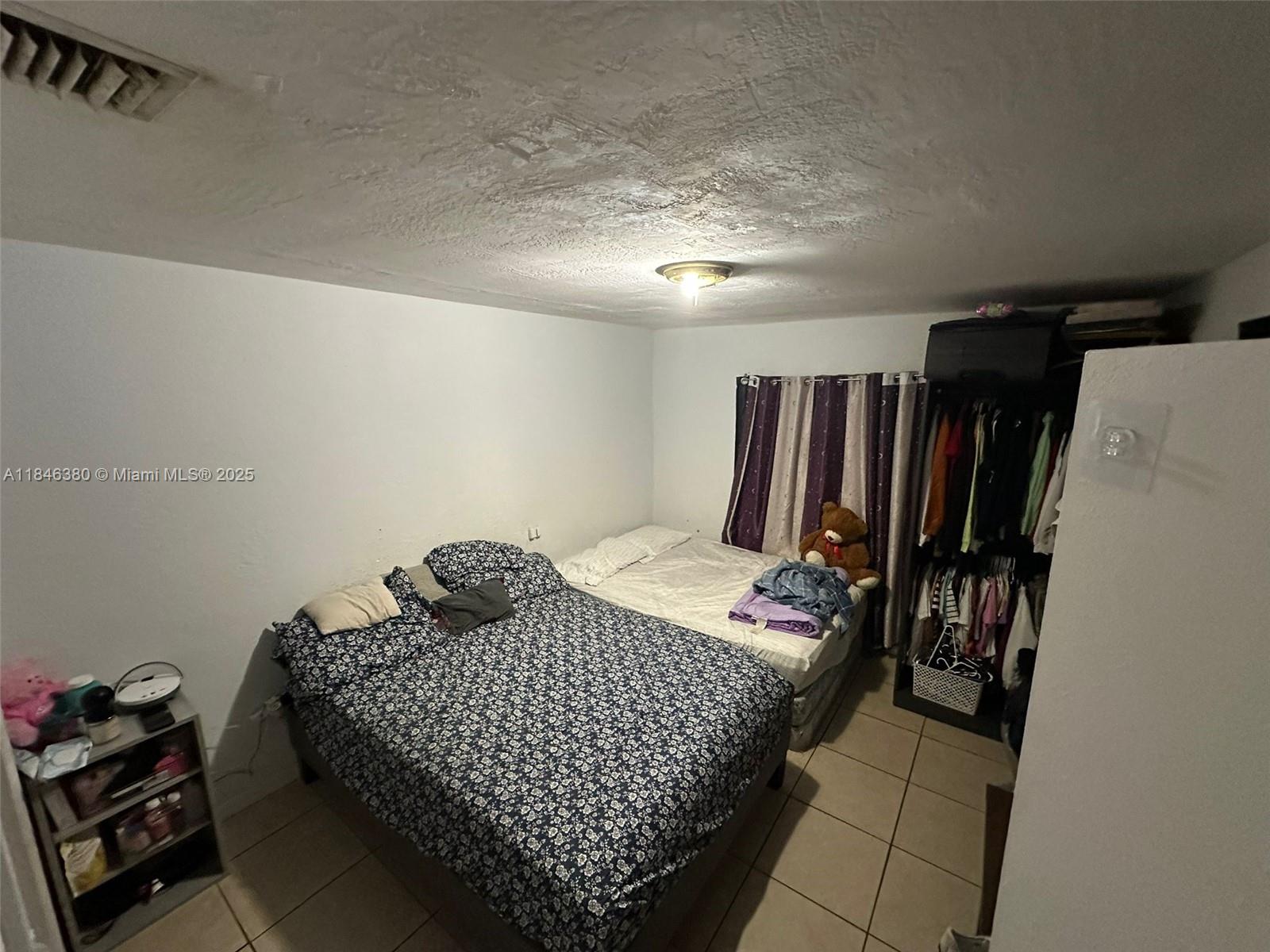 See details / sq. ft. $ 2025-07-24 0 Photo