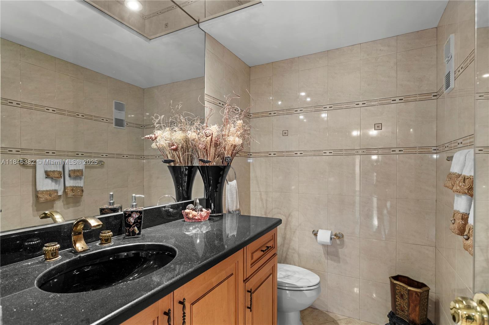 Photo of 20281 Country Club Dr  #207, Aventura, Florida, 33180 - 