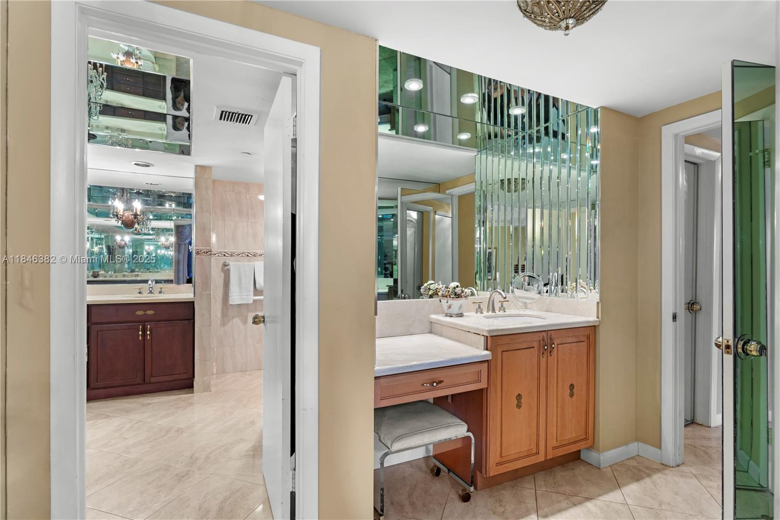 Photo of 20281 Country Club Dr  #207, Aventura, Florida, 33180 - 