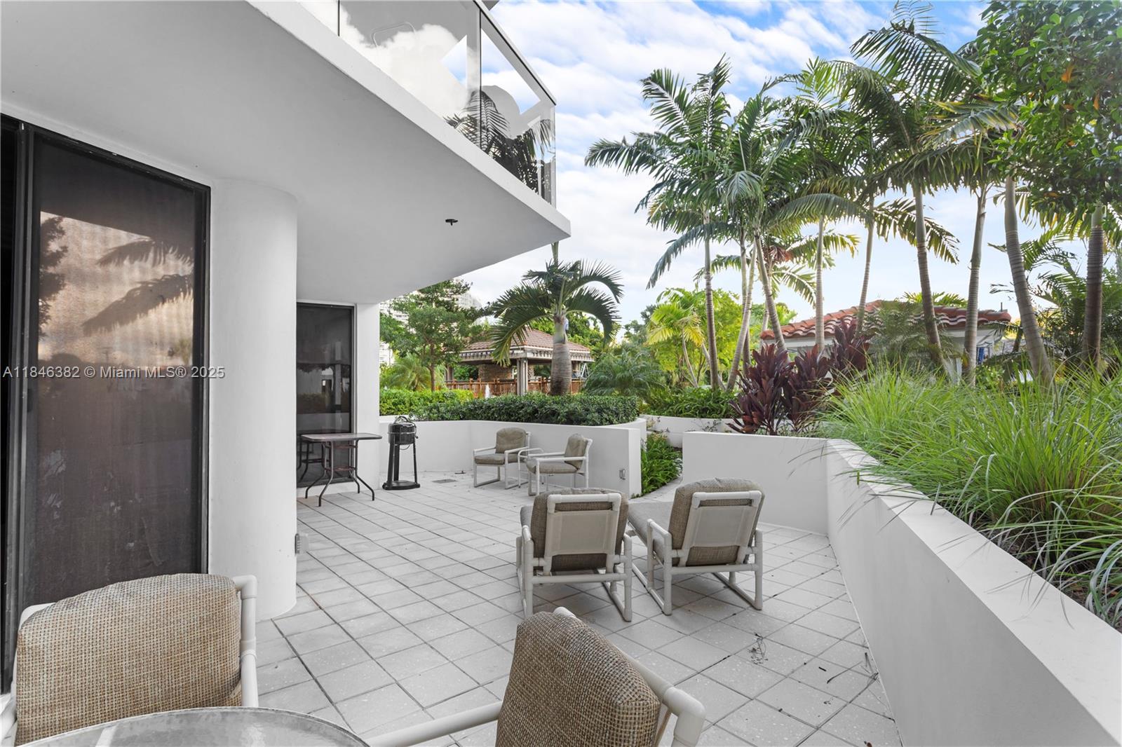 Photo of 20281 Country Club Dr  #207, Aventura, Florida, 33180 - 