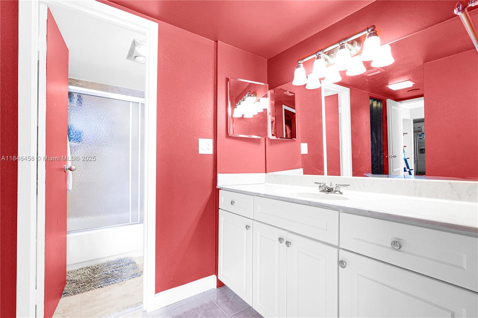 Photo of 3675 Country Club Dr  #2204, Aventura, Florida, 33180 - 